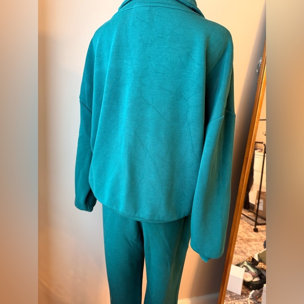 Varley Hawley Half Zip and Slim Cuff pants set - Picture 2 of 7
